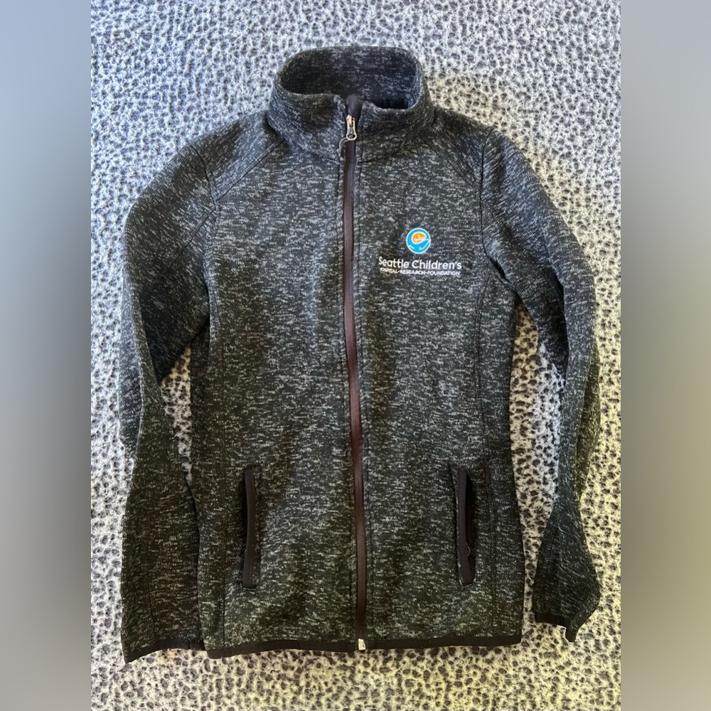 Seattle Children’s Hospital Fleece Zip-up Sweatshirt